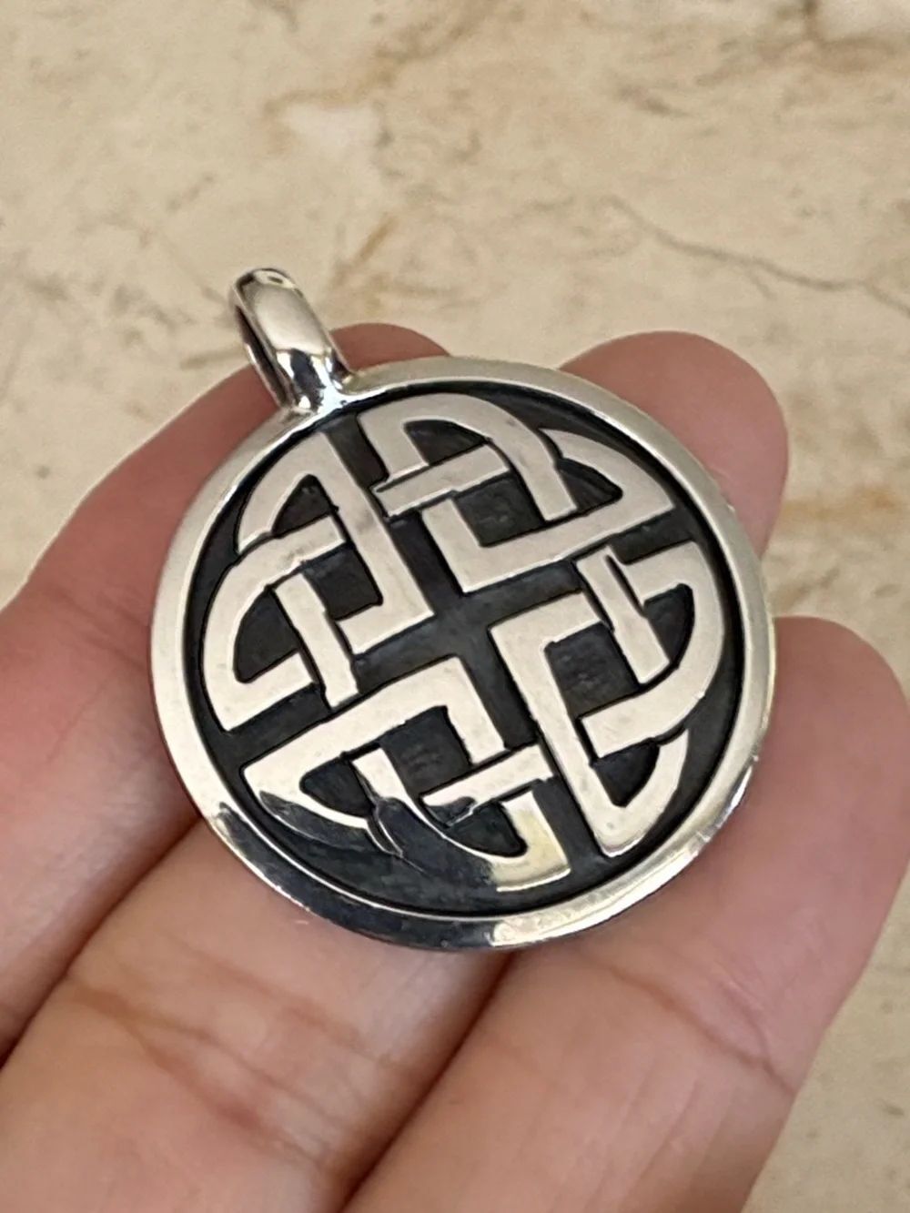 NEW! 925 Sterling Silver Celtic Knot Round Pendant | Made in Mexico | 12g